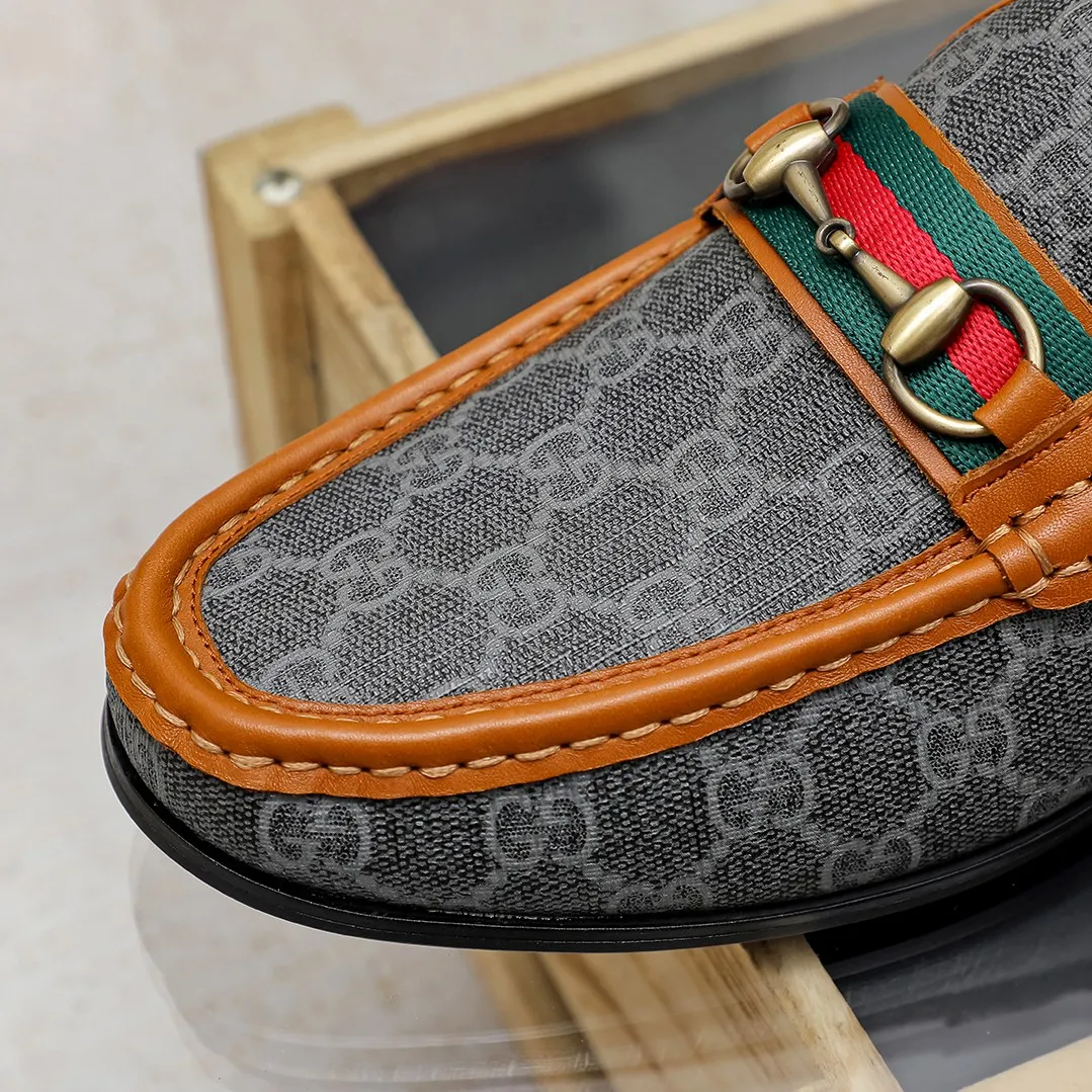 Men's men's shoes 💰420 🆘【GUCCI】Gucci ·🐂里· Hot-selling pea shoes top brand luxury, top quality, the latest fashion pea shoes. The upper is made of original first-layer cowhide. (Full first-layer water-dyed 🐂 leather·inner). The original stylish and stylish soft rubber wear-resistant and non-slip outsole is light and comfortable on the foot, available in 3 colors! Matching code: 38 / 45